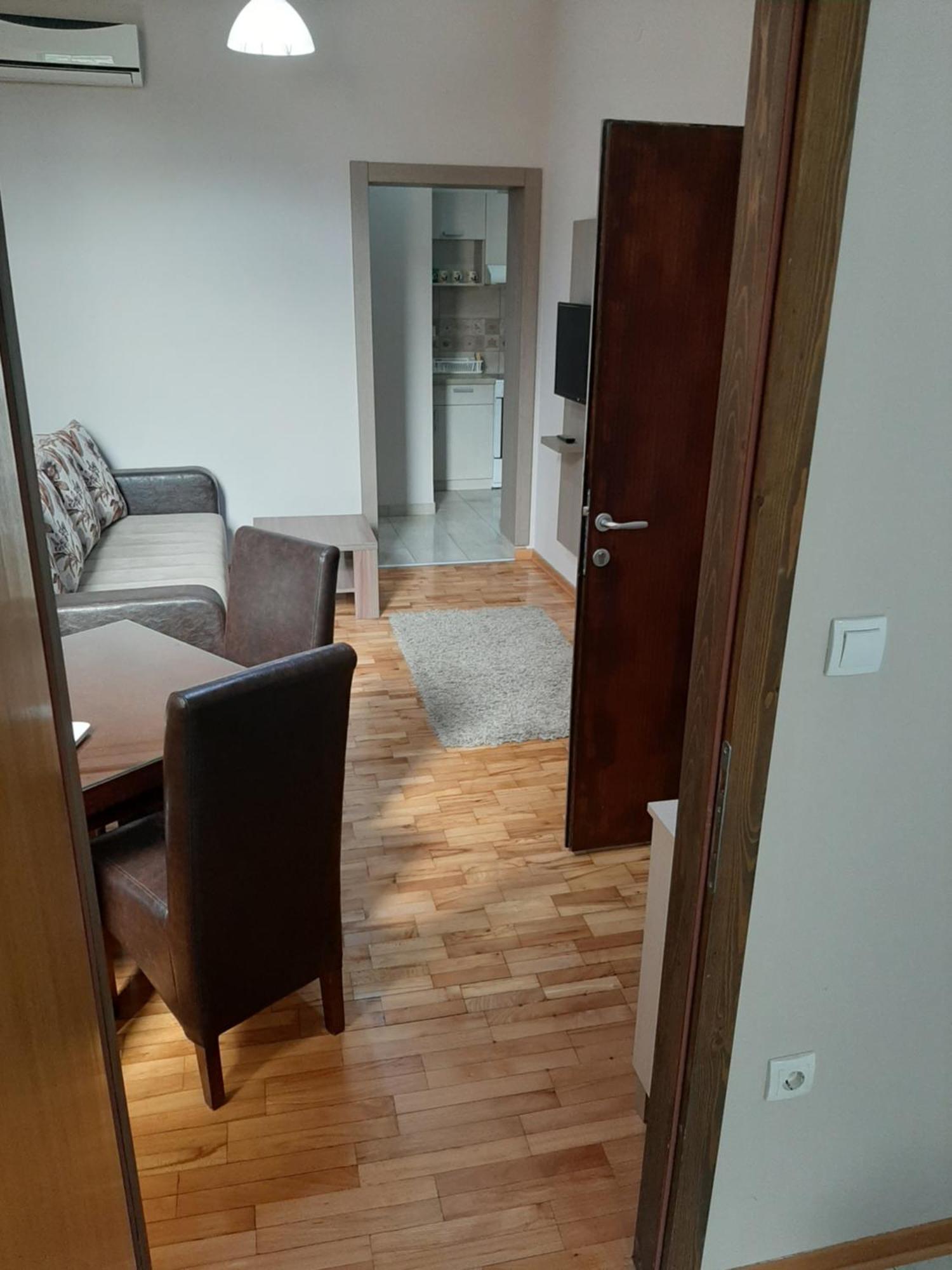 Apartmani Radulovic Vrnjačka Banja الغرفة الصورة