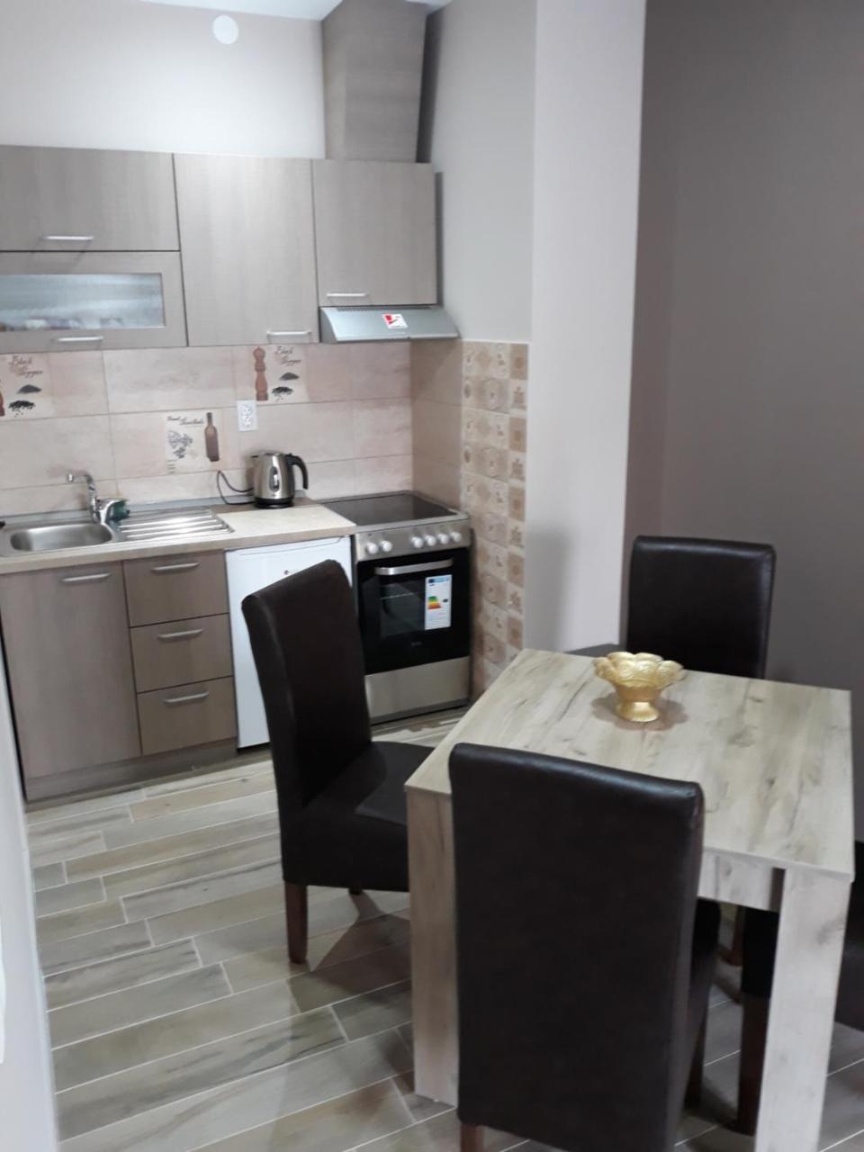 Apartmani Radulovic Vrnjačka Banja المظهر الخارجي الصورة